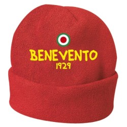 Cappello invernale Benevento 1929 rosso ricamato in pile / polar taglia unica / cod. 65