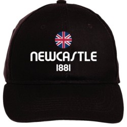 Cappellino ricamato NEWCASTLE nero - sportivo ultras, in poliestere, 5 pannelli, regolazione in velcro